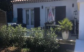 Agréable T2 au calme avec jardin
